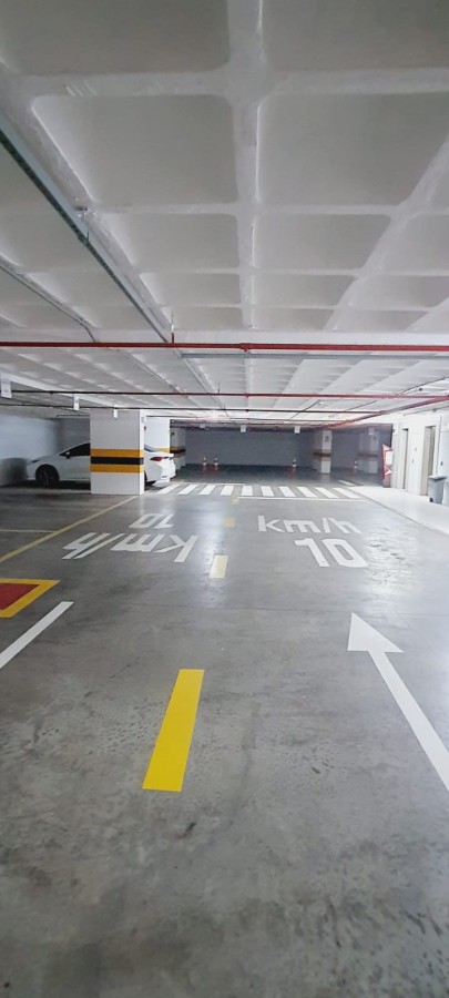 Prédio Inteiro - Foto 1